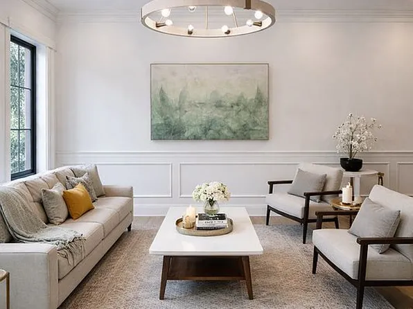 608 Van Buren St #Twh, Brooklyn, NY 11221