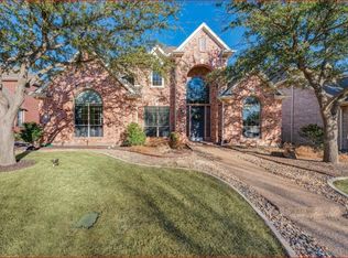 3424 Dillon Ct, Hurst, TX 76054