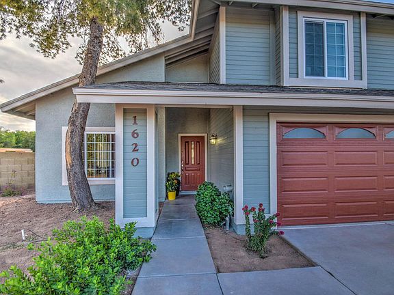 3rd image of 1620 N Parsell Cir
