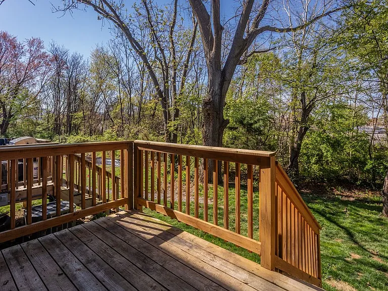 135 Swallow Dr — Photo 38