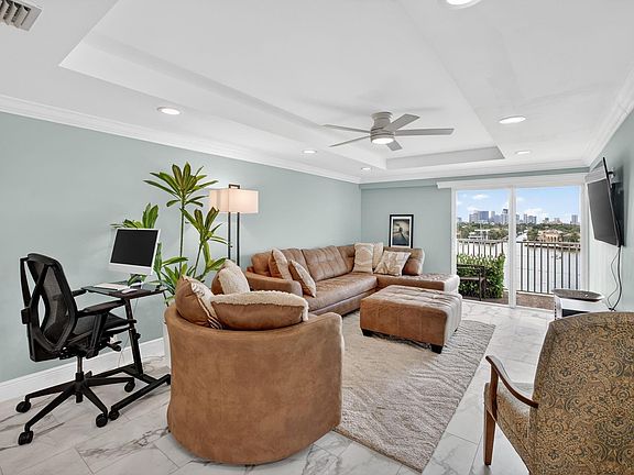 4th image of 95 N Birch Road #702