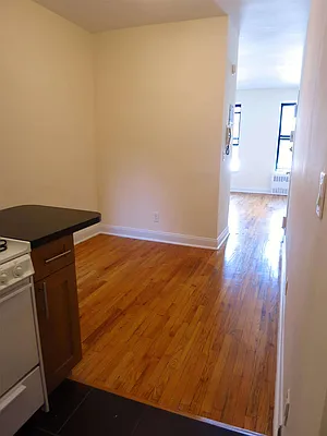 Rented by City & Suburban | media 32