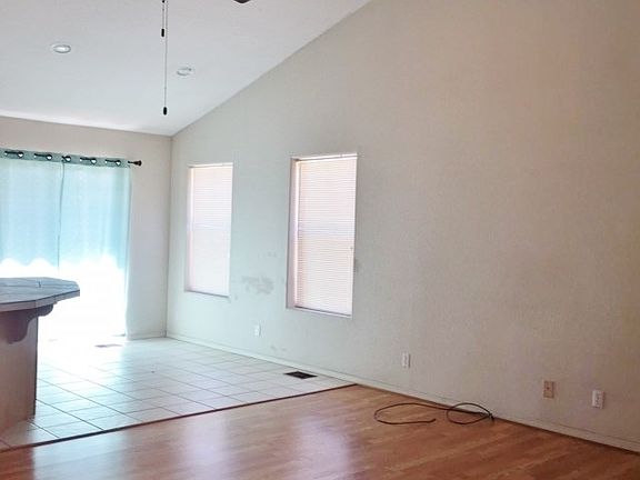 5th image of 130 Pronghorn Ln