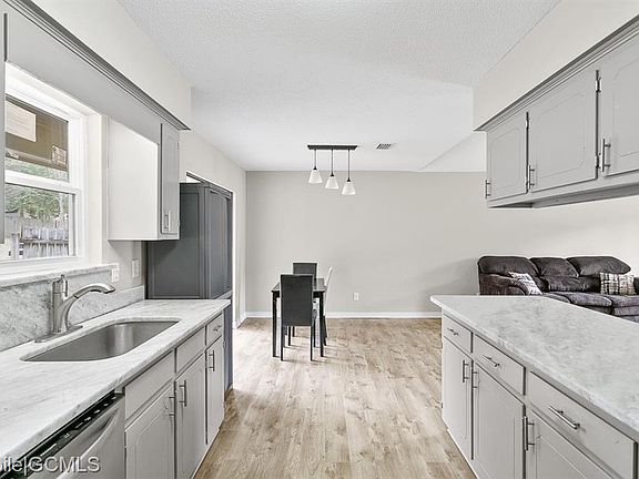 5th image of 2020 Sky Vista Dr W