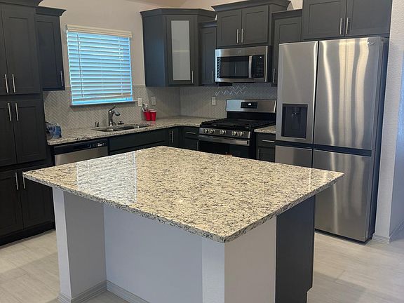 2nd image of 13961 Summer View Ave