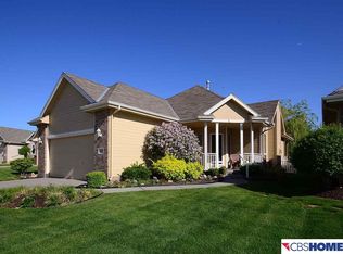 9510 Valley Rd, La Vista, NE 68128