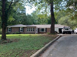 17110 Jaguar Rd, Neosho, MO 64850