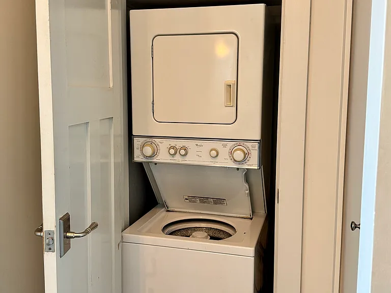166 E 11th Ave #8 — Photo 52