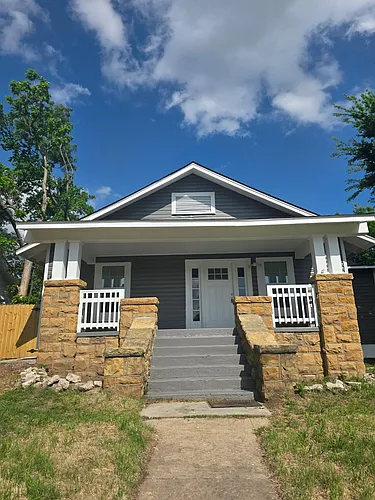 517 N Main St Photo 1