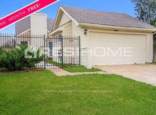 11847 Fairpoint Dr, Houston, TX 77099