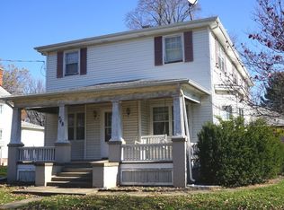 548 S Piatt St, Bement, IL 61813