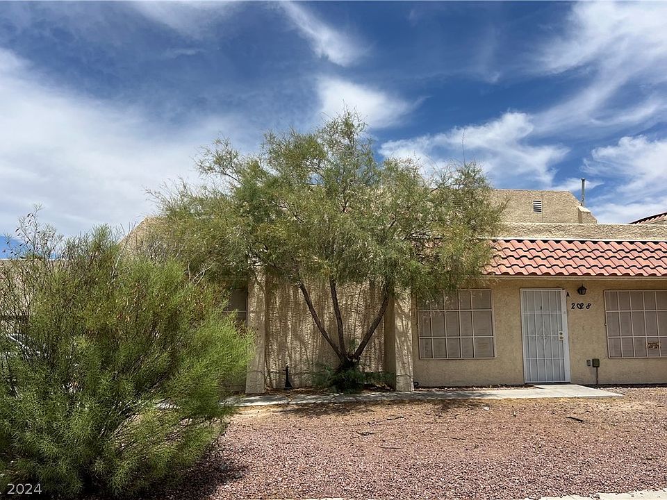 2nd image of 2028 Venus Ave #101