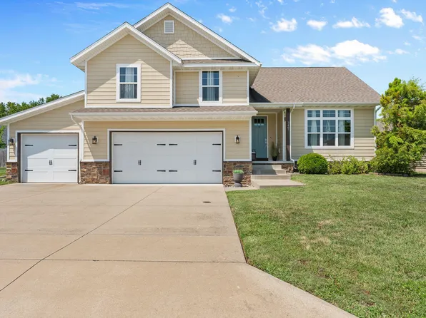 3467 S Valley View Drive, Springfield, MO 65807
