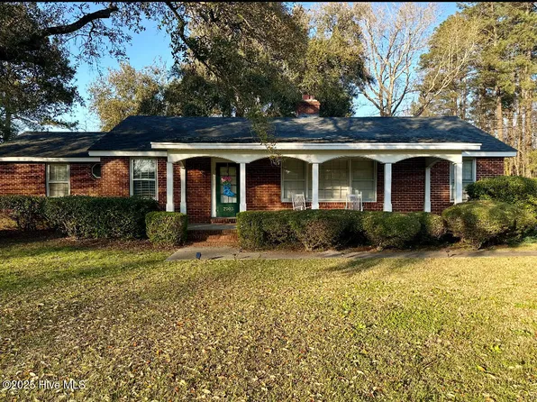 2303 Carey Road, Kinston, NC 28504