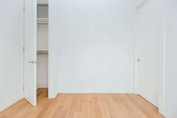 Rented by Nooklyn NYC LLC | media 94