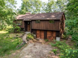 52 Blossom Rd, Windham, NH 03087