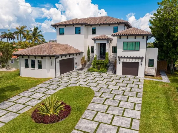 1372 80TH STREET S, ST PETERSBURG, FL 33707