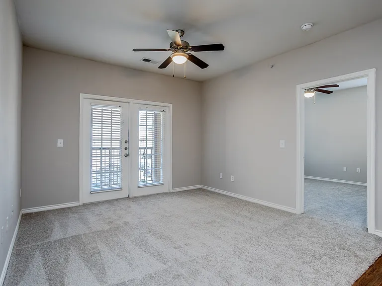 Greenhaven Apartments — Photo 19