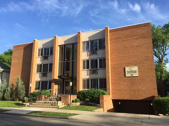 4th image of 825 E Henry Clay St