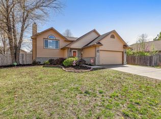 4220 N Rushwood Ct, Wichita, KS 67226