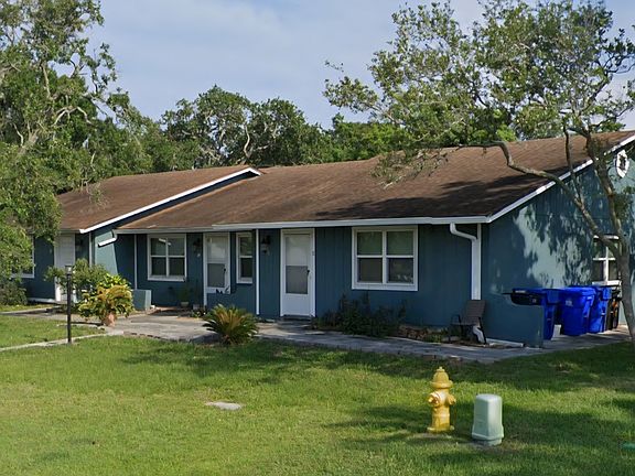 3rd image of 125 Rio Del Mar St #B