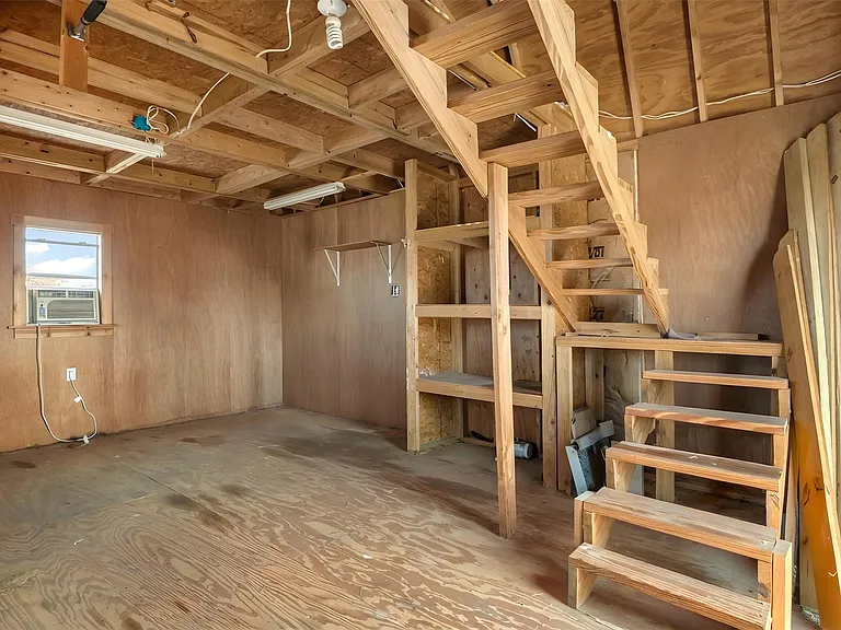 167 Hay Meadow Rd — Photo 32