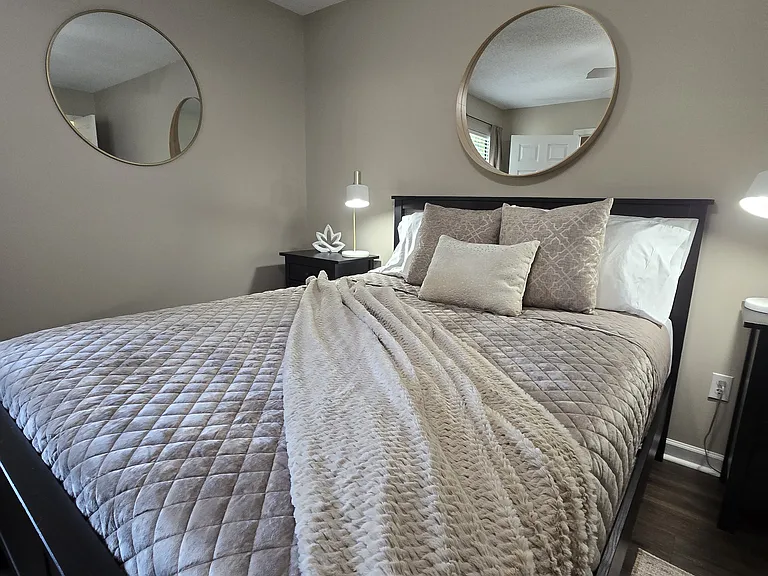 112 Kings Mountain Ct — Photo 26