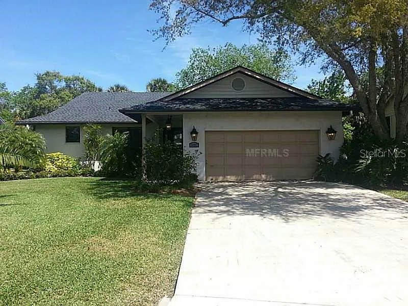 4487 Trails Dr