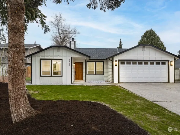 1222 S 236th Place, Des Moines, WA 98198