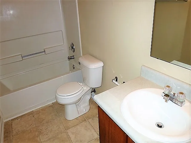 10395 Carrington Way — Photo 15