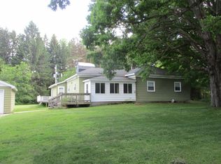 3425 Fenwick Rd, Greenville, MI 48838