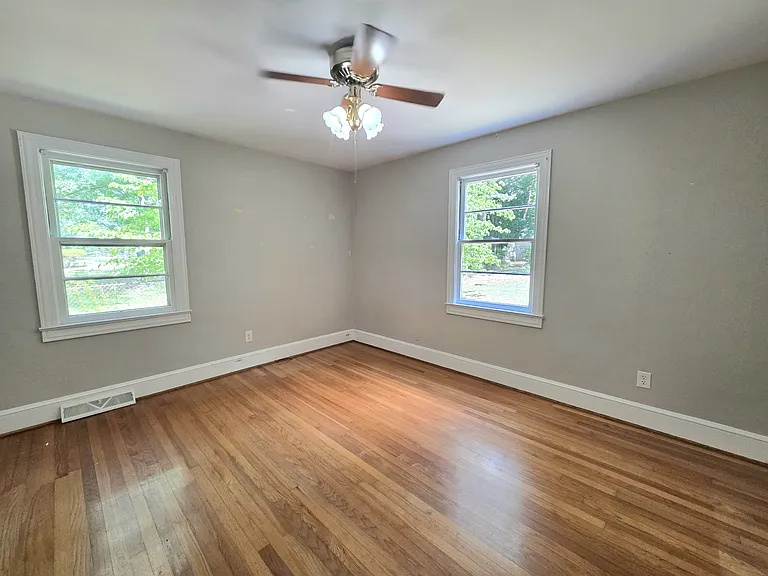 138 Woodland Dr — Photo 14