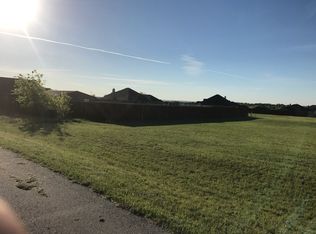 106 High View Ct, Decatur, TX 76234