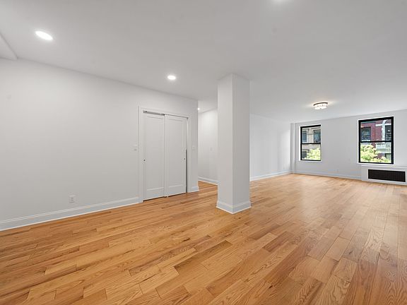 2nd image of 115 W 73rd St APT 5D