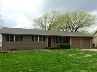 537 Arizona St, Lawrence, KS 66049