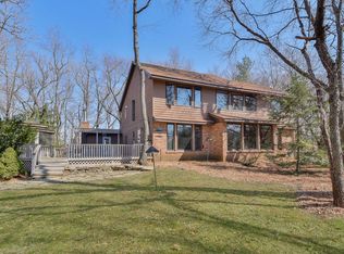 4N707 Challedon Ct, Elburn, IL 60119