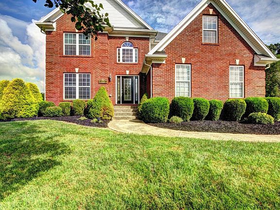 4th image of 5321 Foxwood Dr