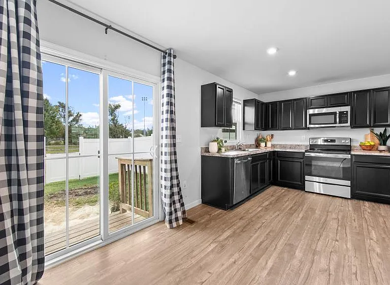 29048 Saint Thomas Blvd — Photo 11