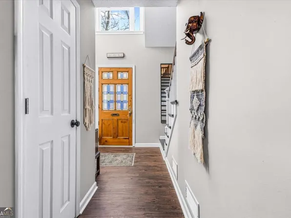 60 Warrenton Dr, Douglasville, GA 30134