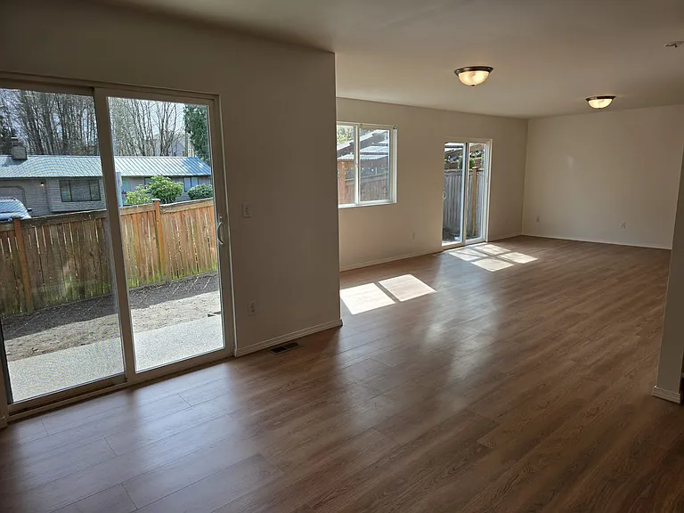 2508 156th Pl SW — Photo 6