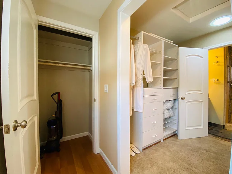 360 N 18th St #B — Photo 15