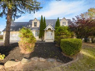 3330 Sheridan Rd, Flushing, MI 48433
