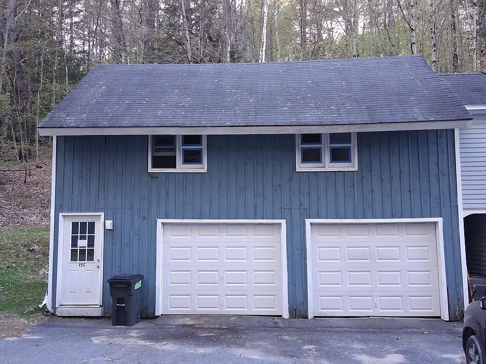 Cottage St