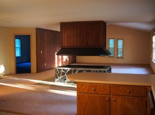 226 Hurt Dr, Cordele, GA 31015