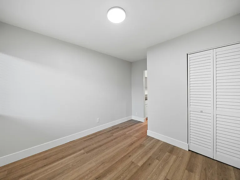 3167 Landis St #14 — Photo 3