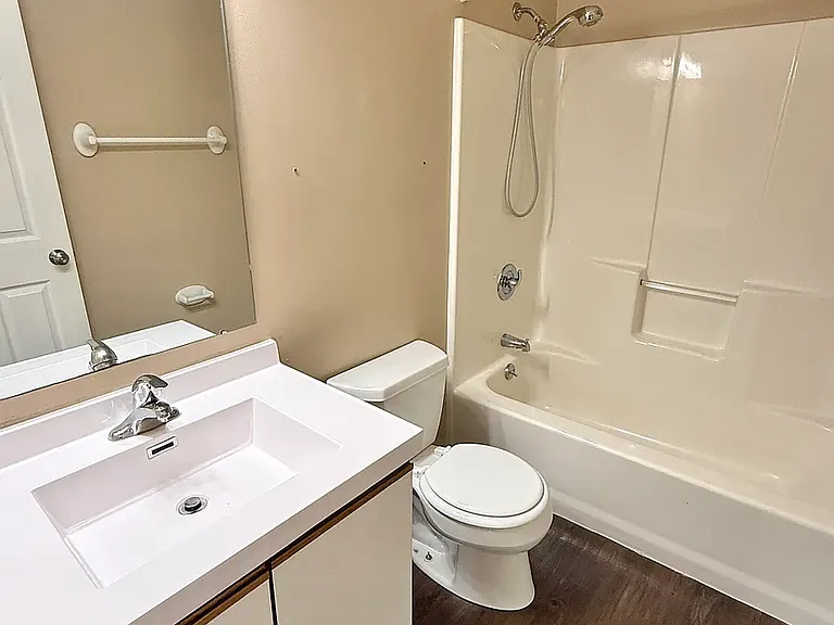 10029 Village Tree Ct — Photo 16