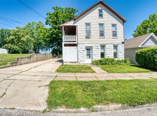 352 E 2nd St, Erie, PA 16507