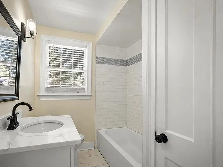 1639 Parrish Pl — Photo 7