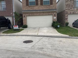 1923 Banna Dr, Houston, TX 77090