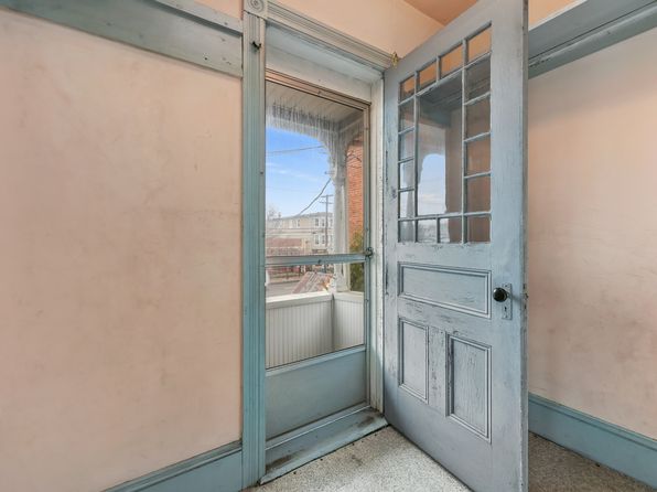 bridgeport-connecticut-448357353 picture